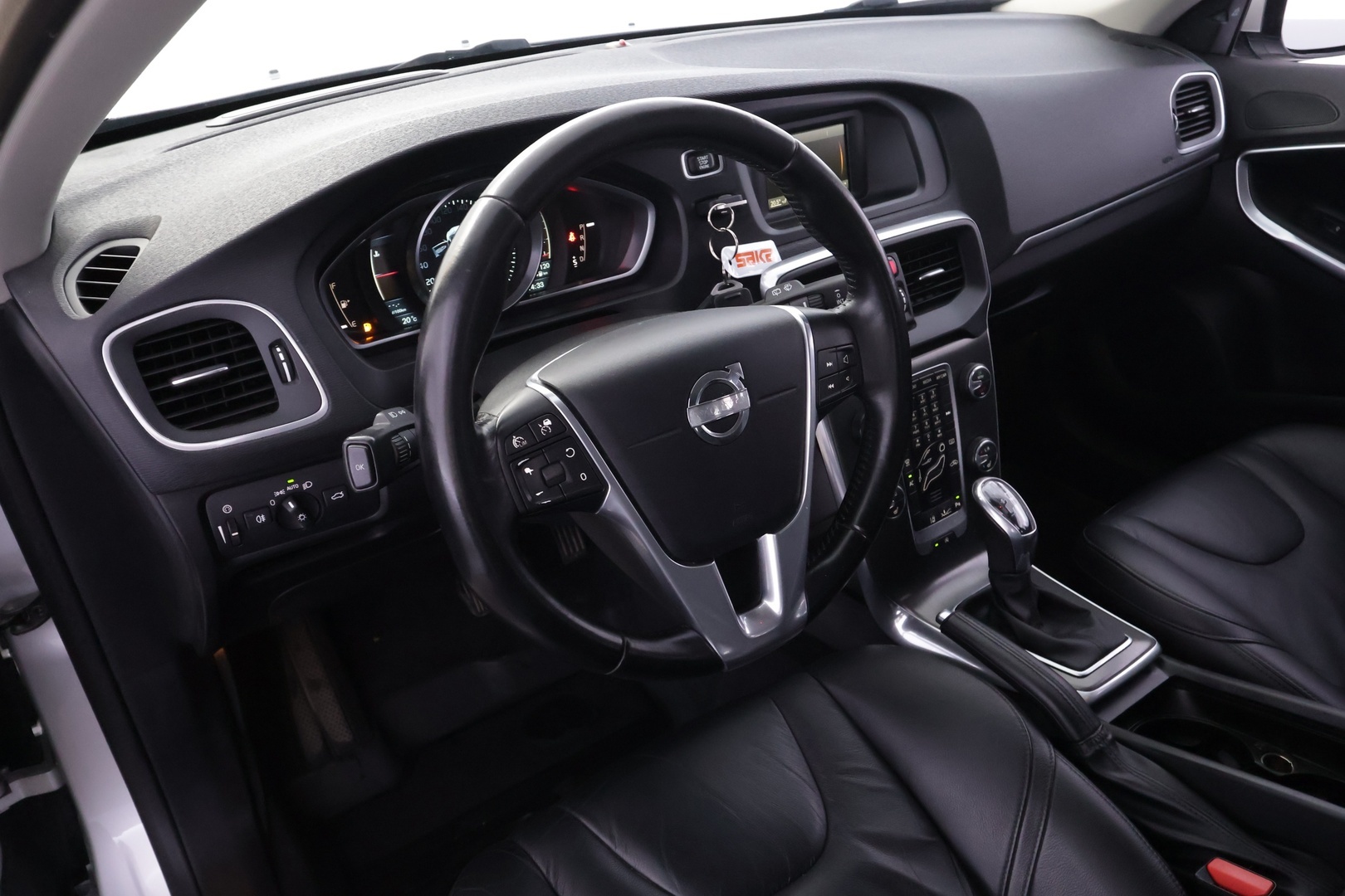 VOLVO V40 2013