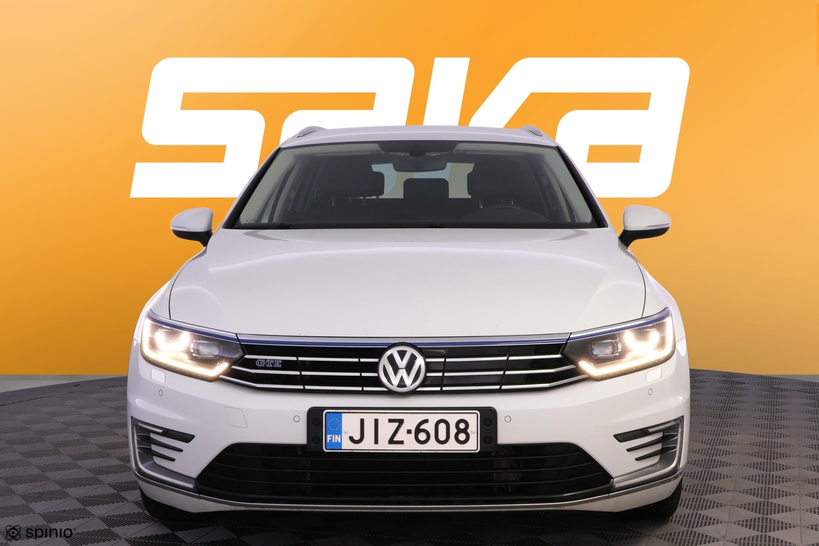 VOLKSWAGEN Passat 2019