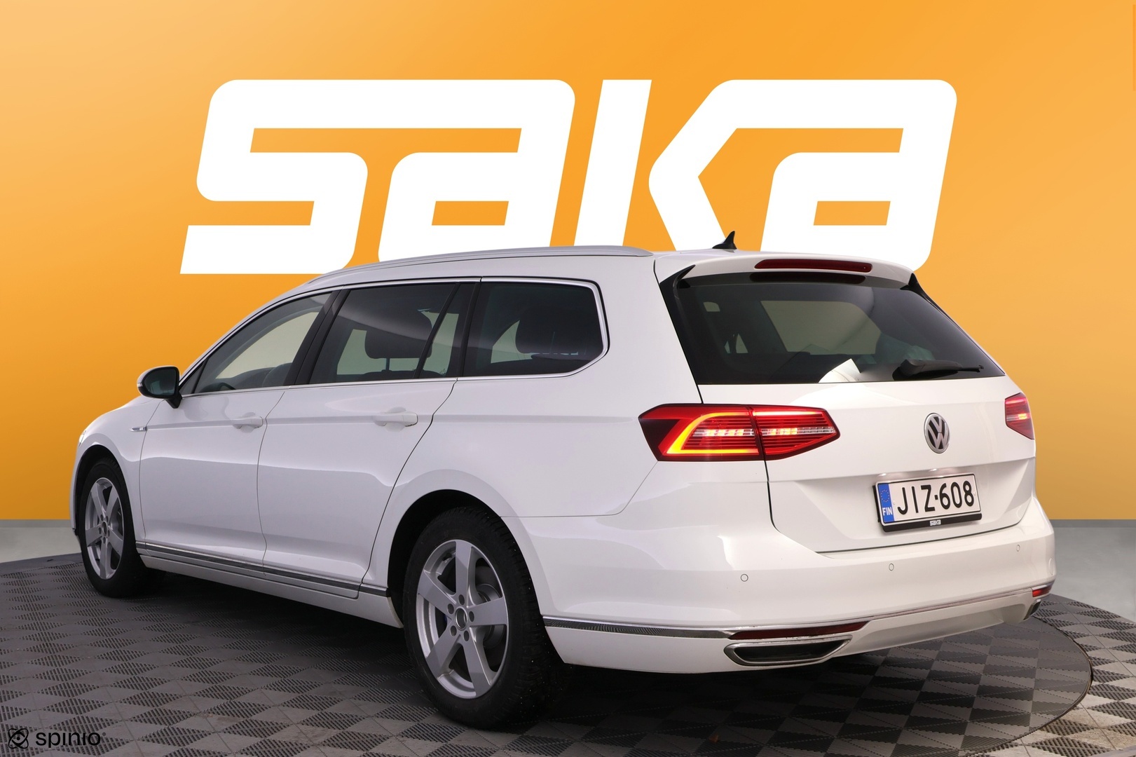 VOLKSWAGEN Passat 2019