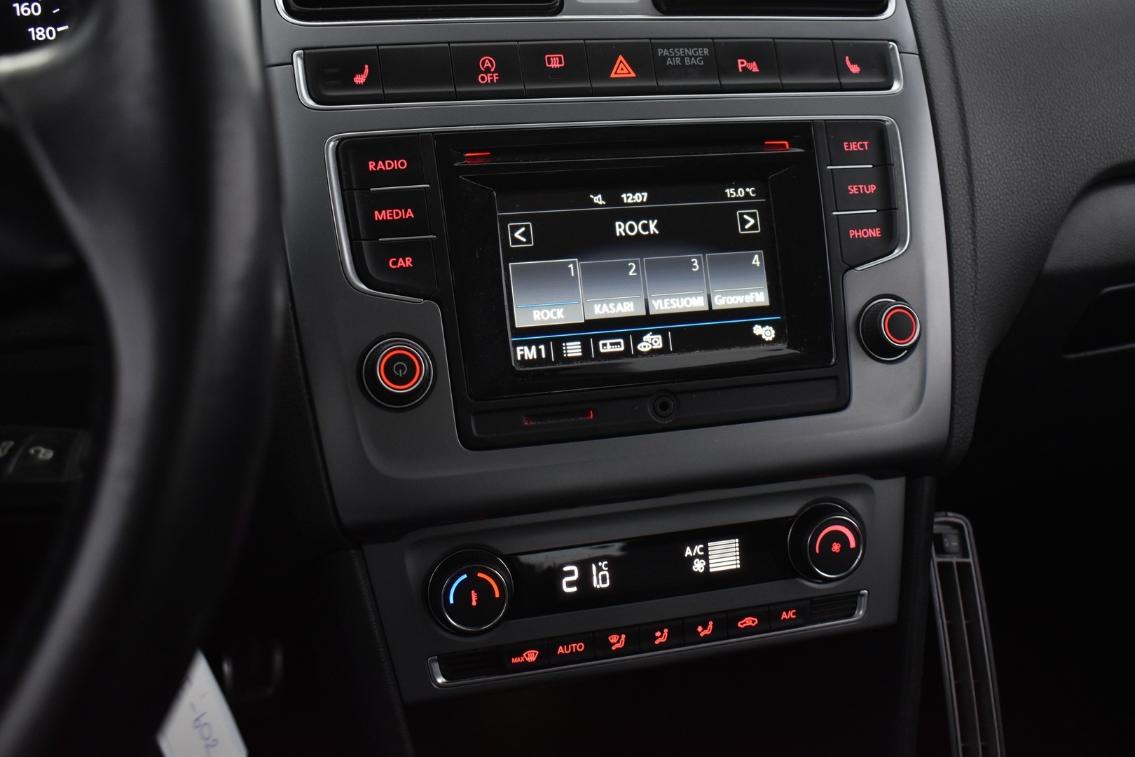 VOLKSWAGEN Polo 2017