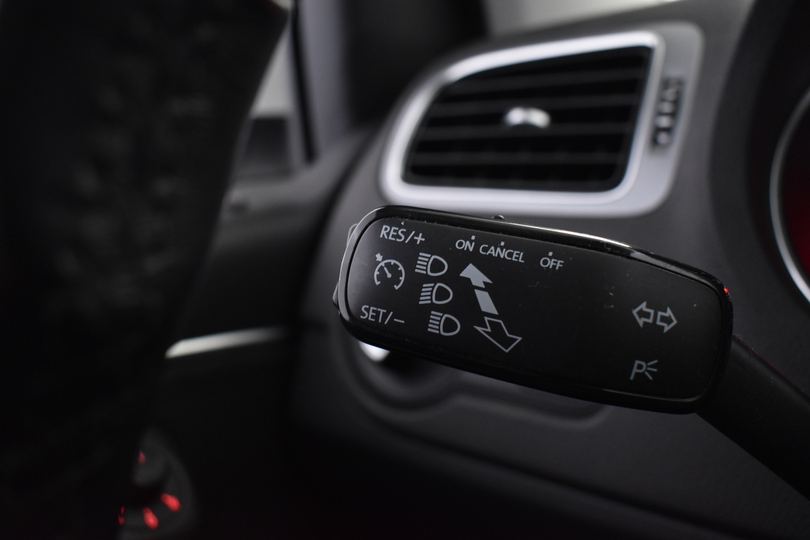 VOLKSWAGEN Polo 2017