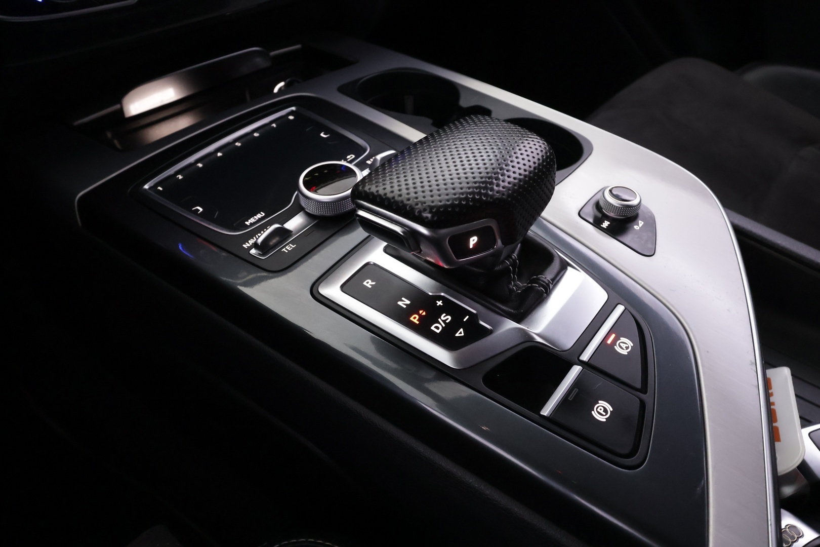 AUDI Q7 2017