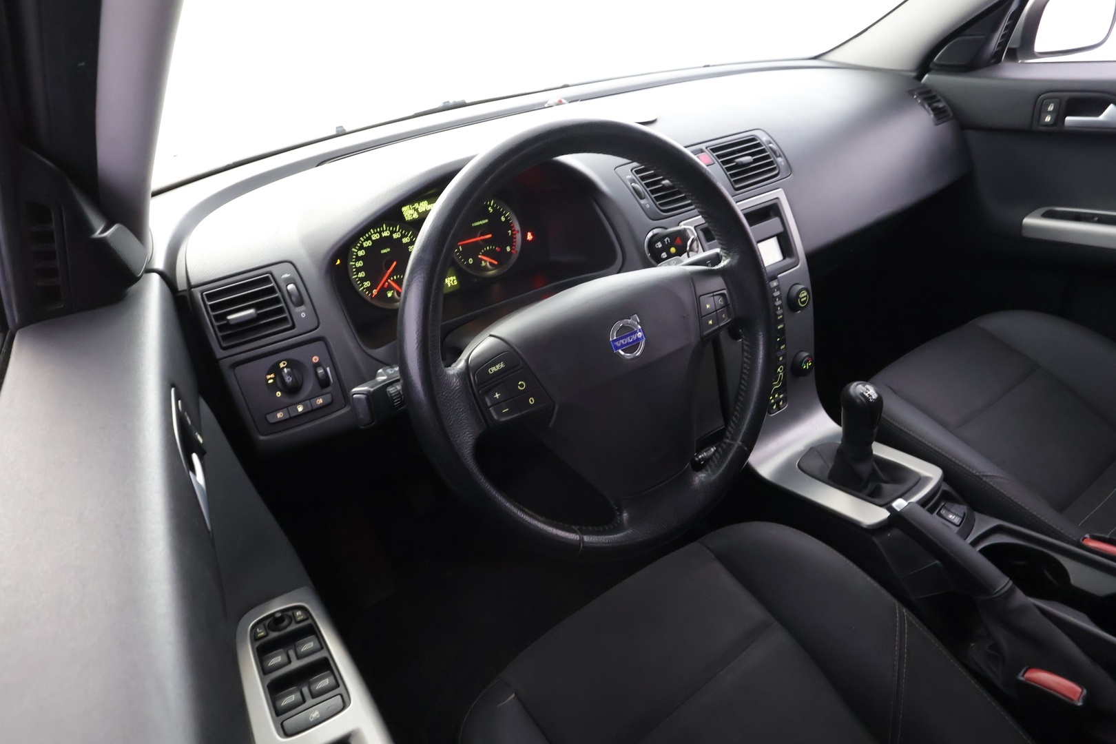 VOLVO V50 2005