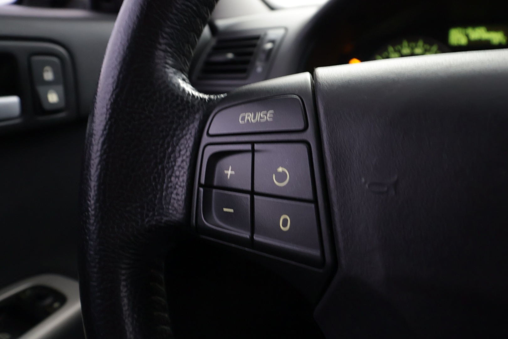 VOLVO V50 2005