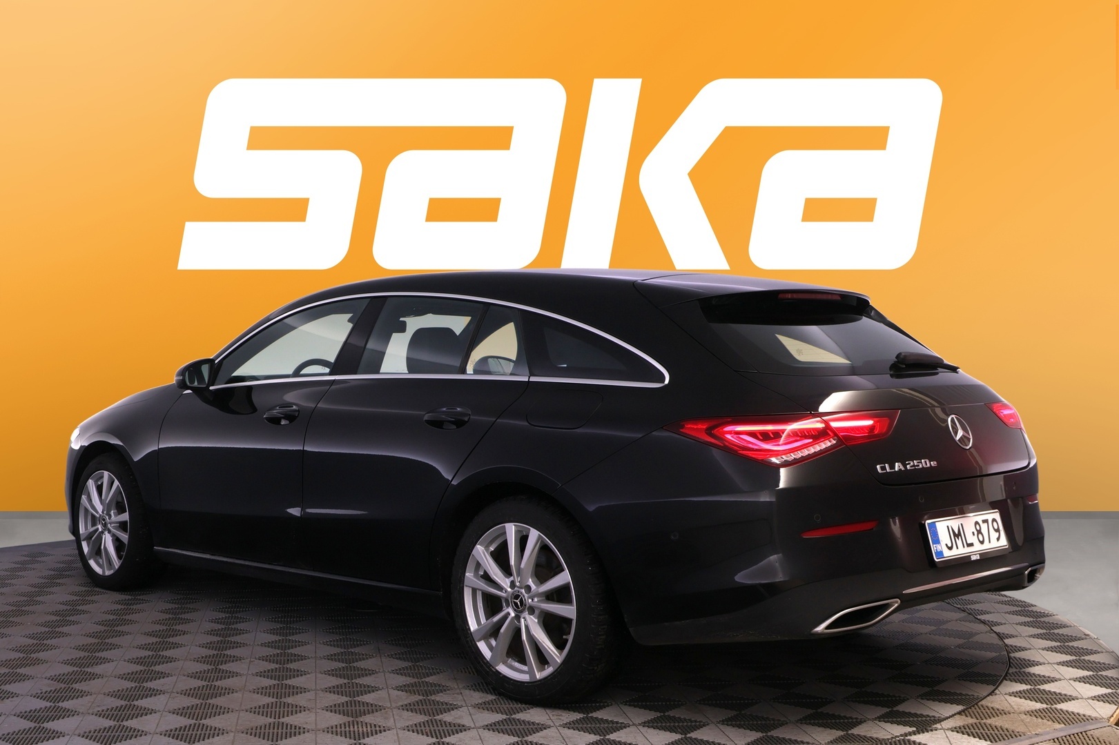 MERCEDES-BENZ CLA 2023