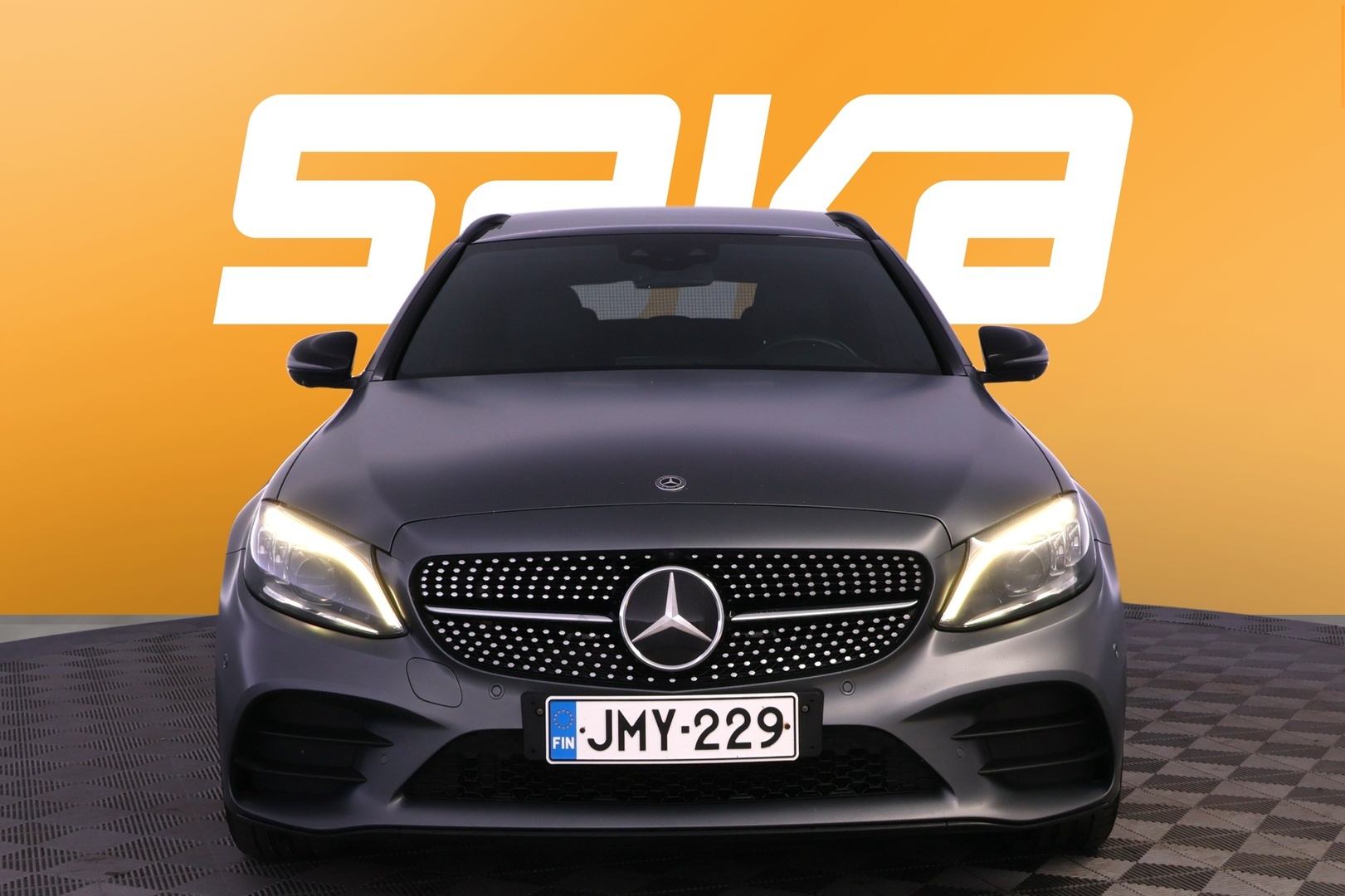MERCEDES-BENZ C 2019