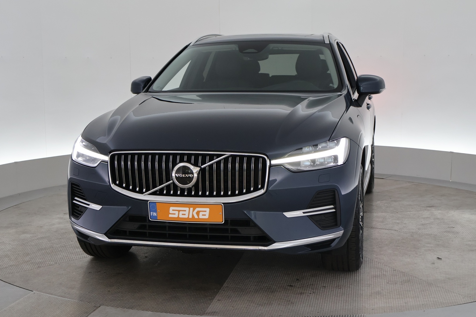 VOLVO XC60 2022