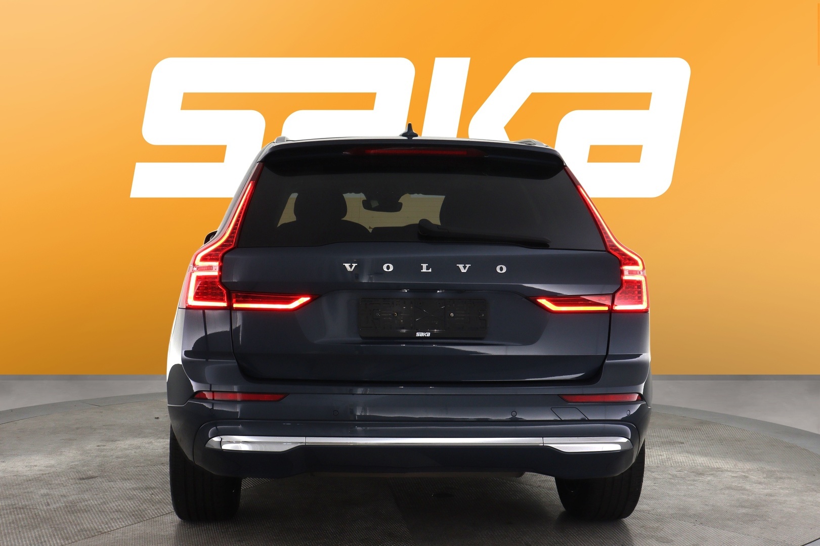 VOLVO XC60 2022