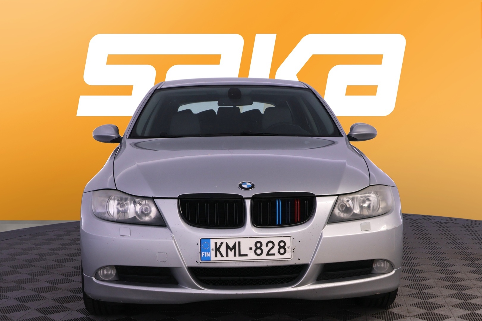 BMW 318 2008