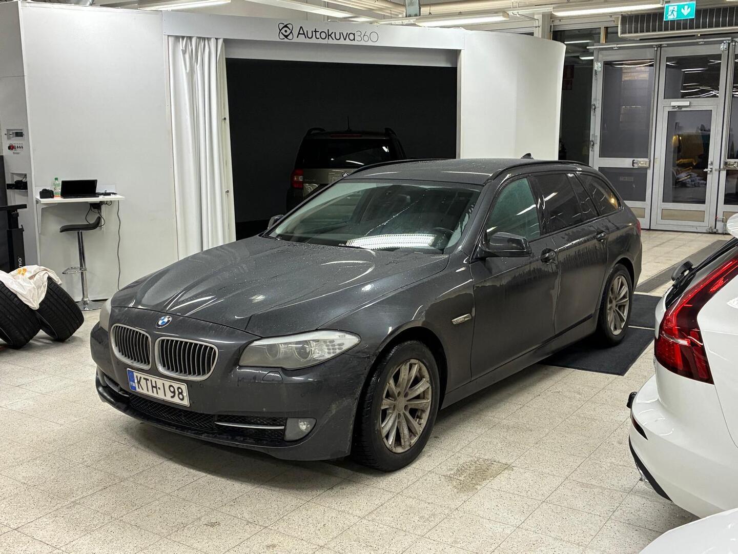 BMW 525 2011