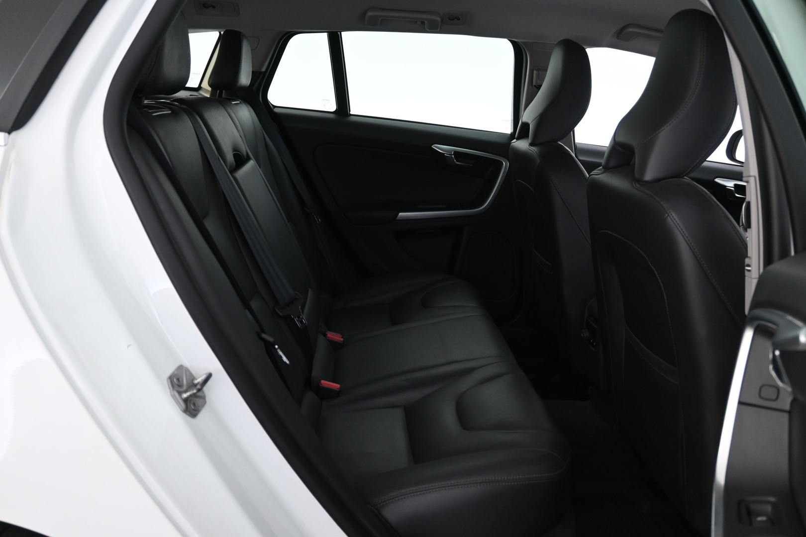 VOLVO V60 2018