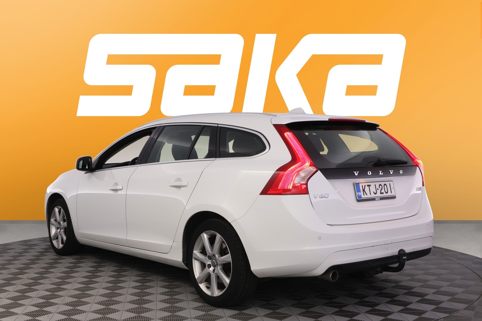 VOLVO V60 2018