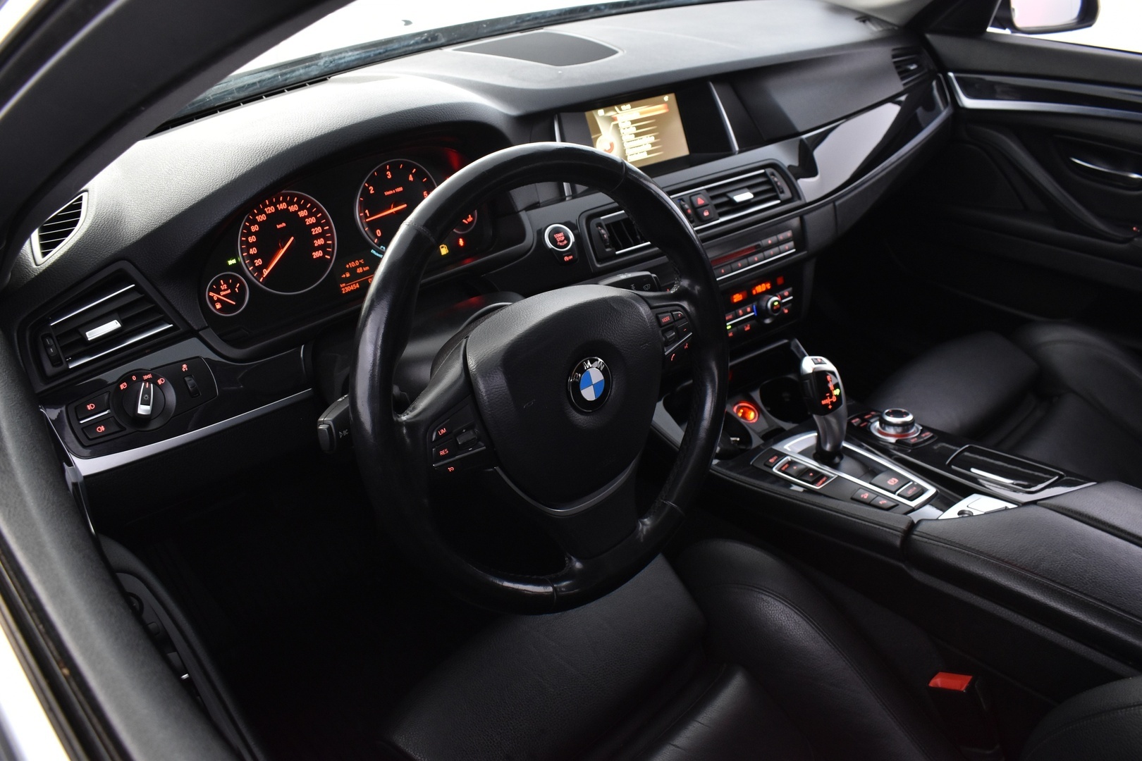 BMW 520 2015