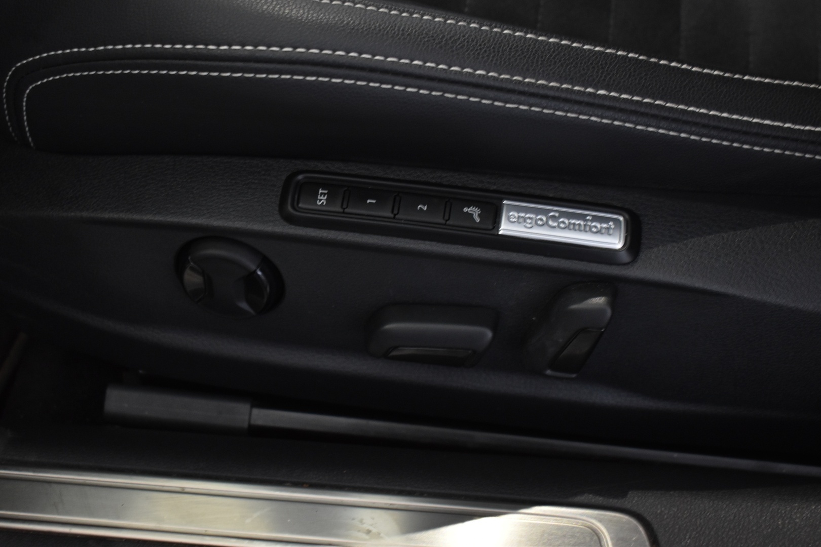 VOLKSWAGEN Passat 2020