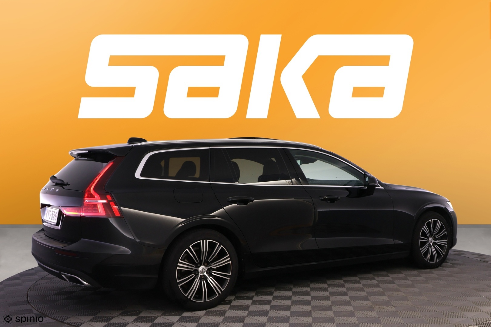 VOLVO V60 2019