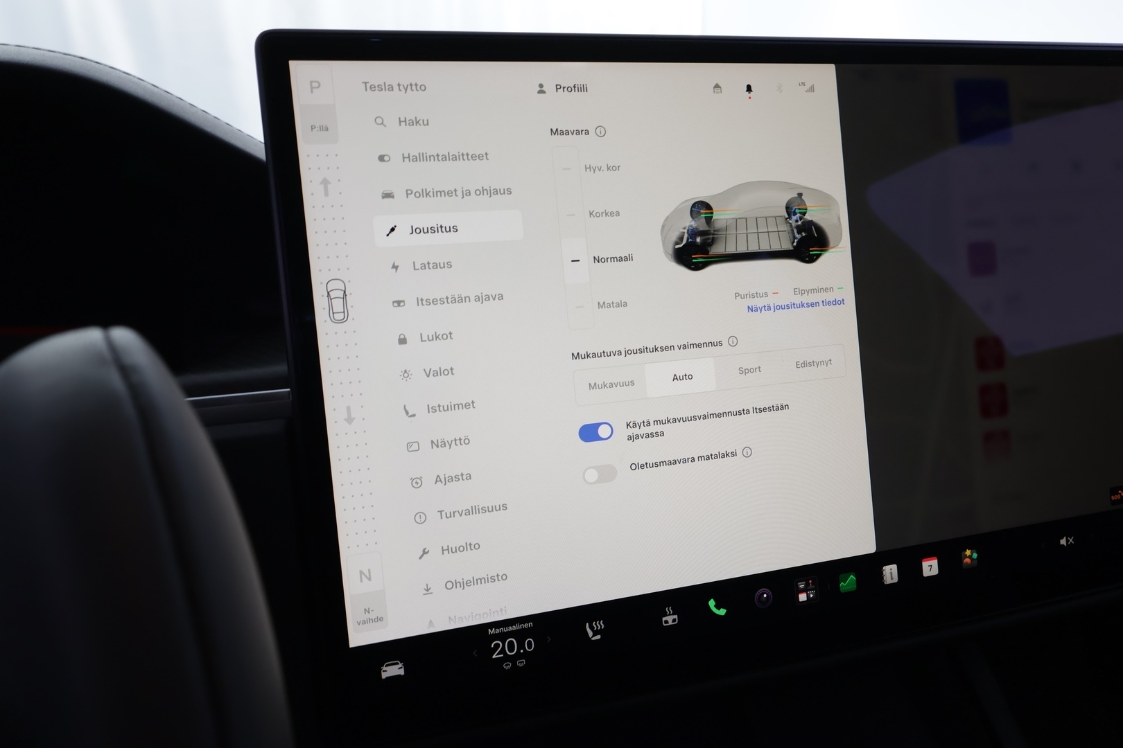 TESLA Model S 2023