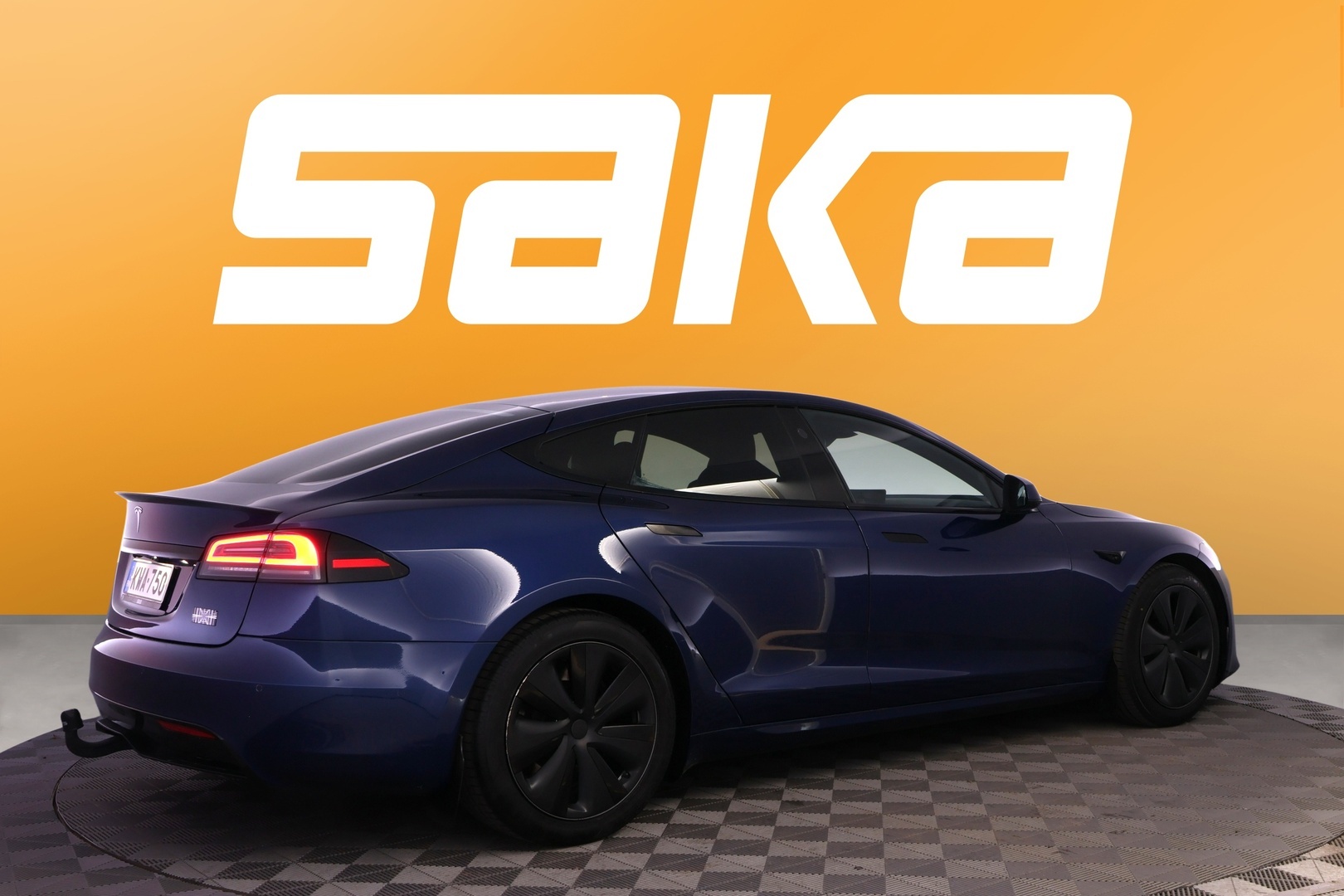 TESLA Model S 2023