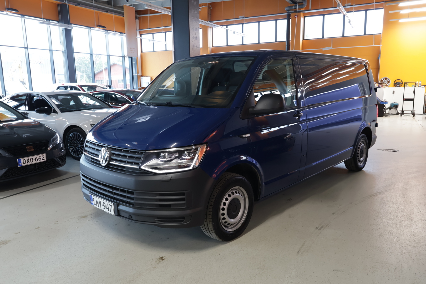 VOLKSWAGEN Transporter 2016