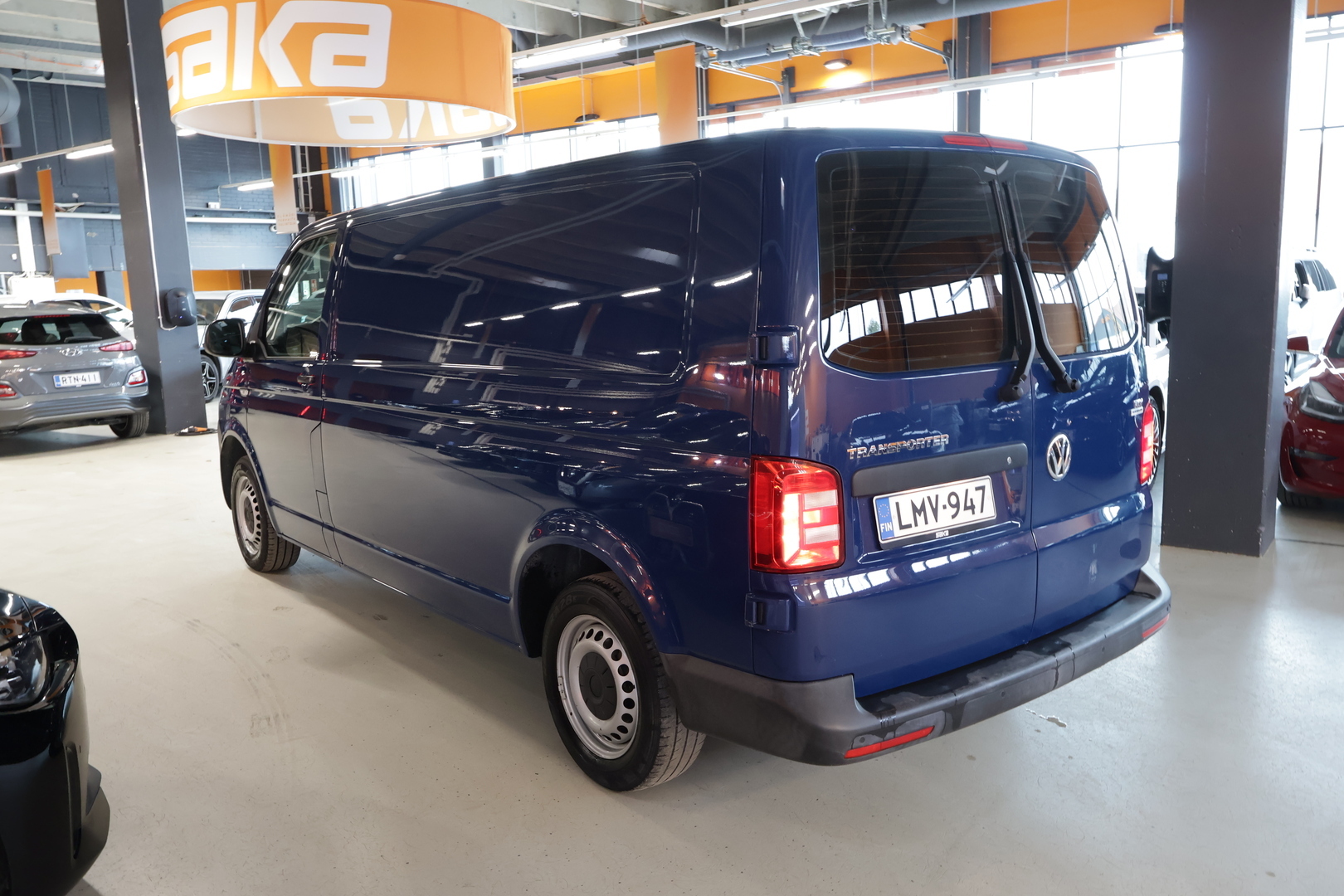 VOLKSWAGEN Transporter 2016