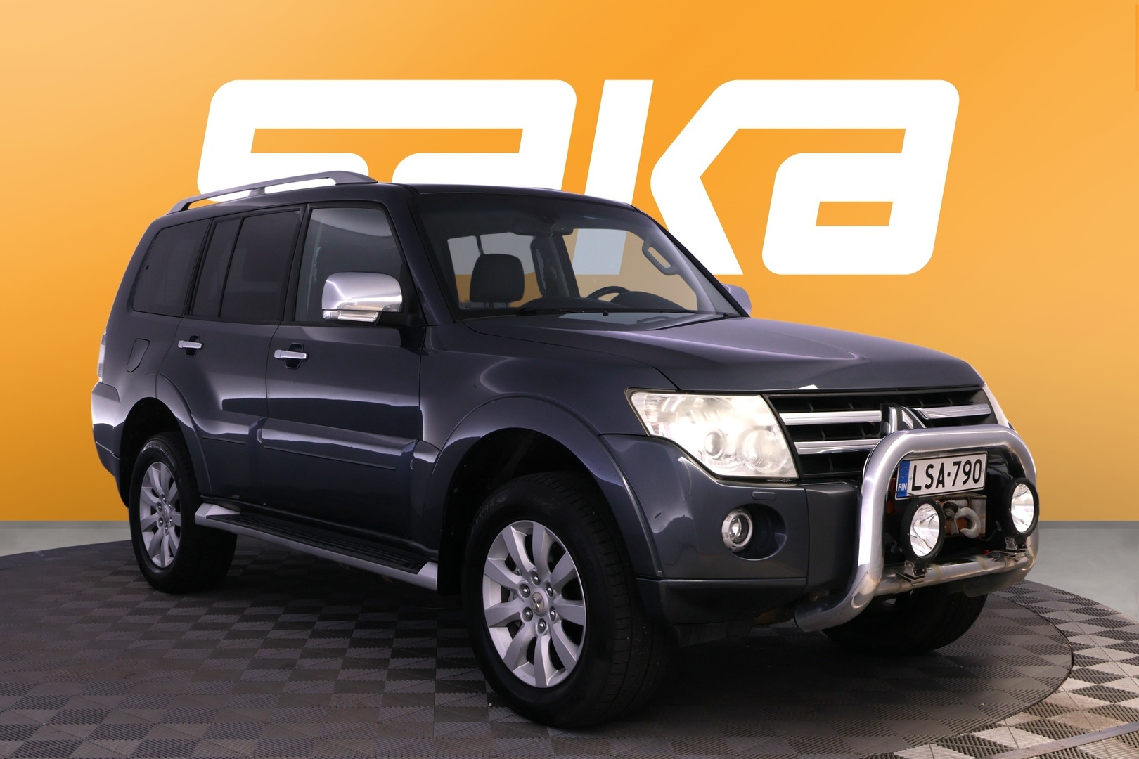 MITSUBISHI Pajero 2010