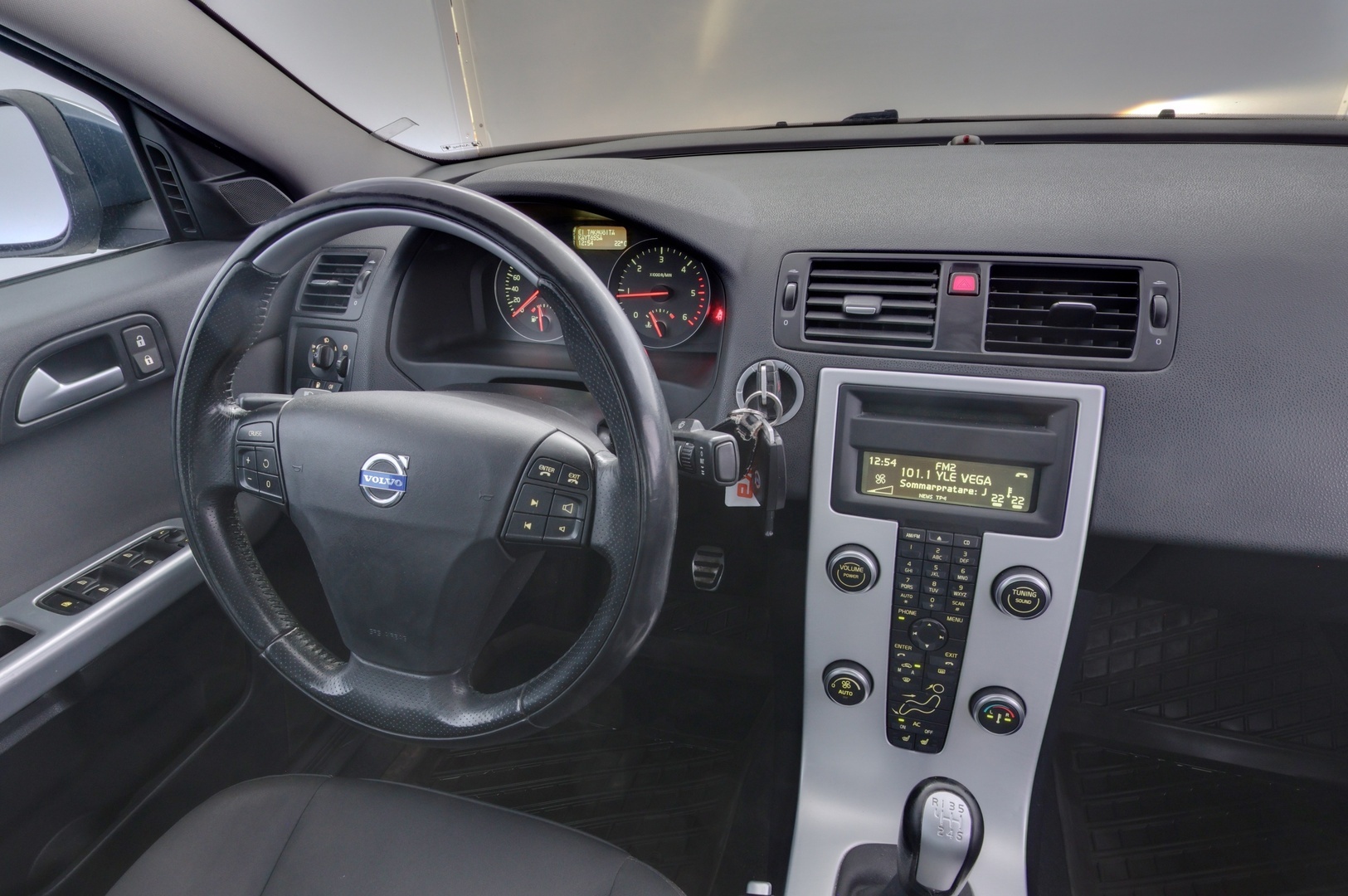 VOLVO S40 2012