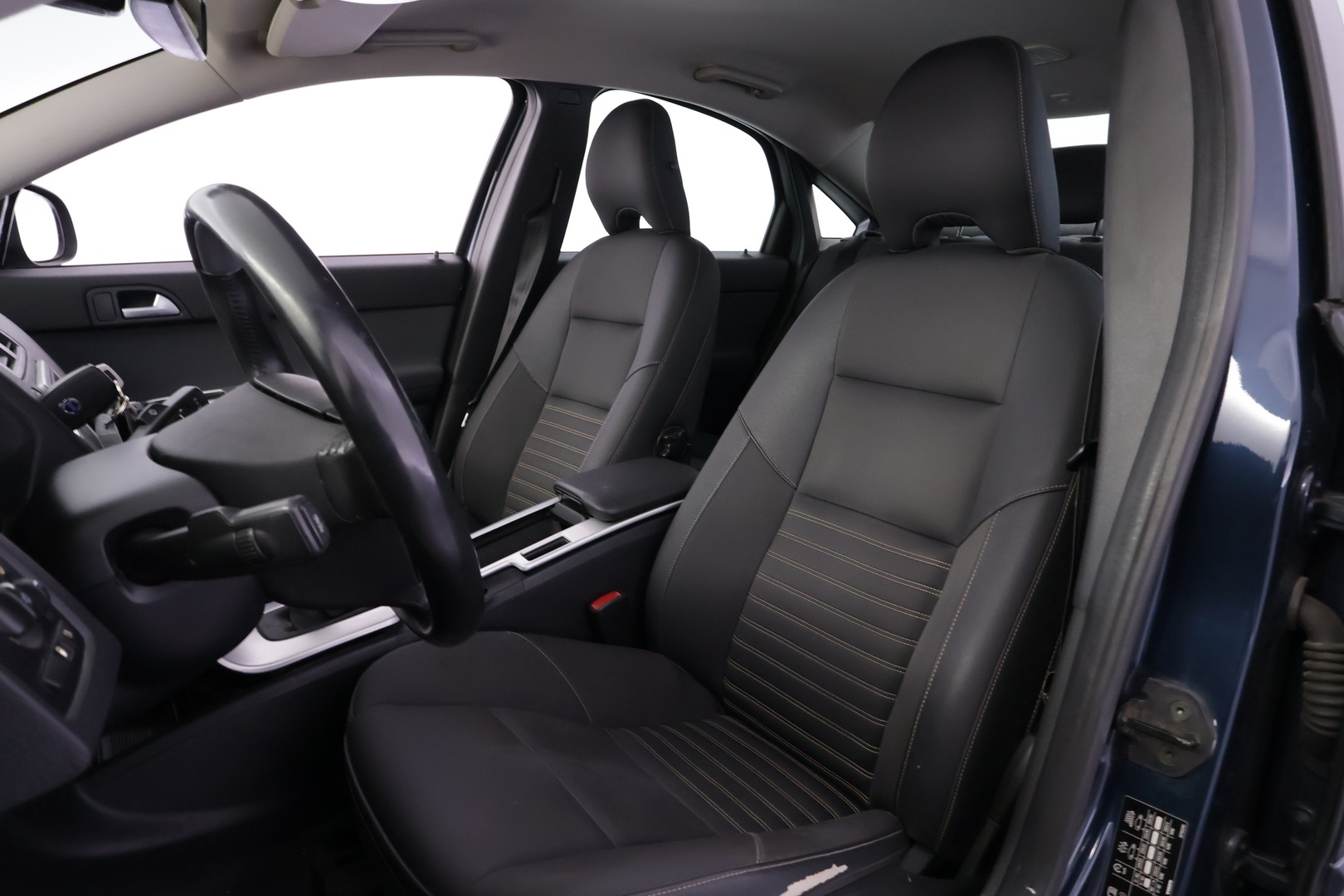 VOLVO S40 2012