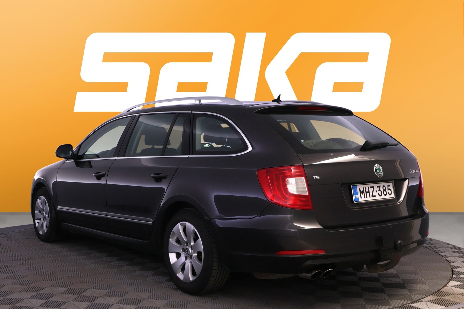 SKODA Superb 2010