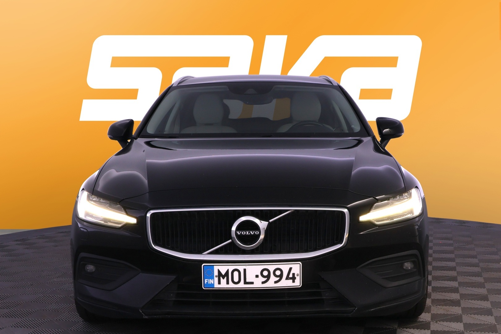 VOLVO V60 2019