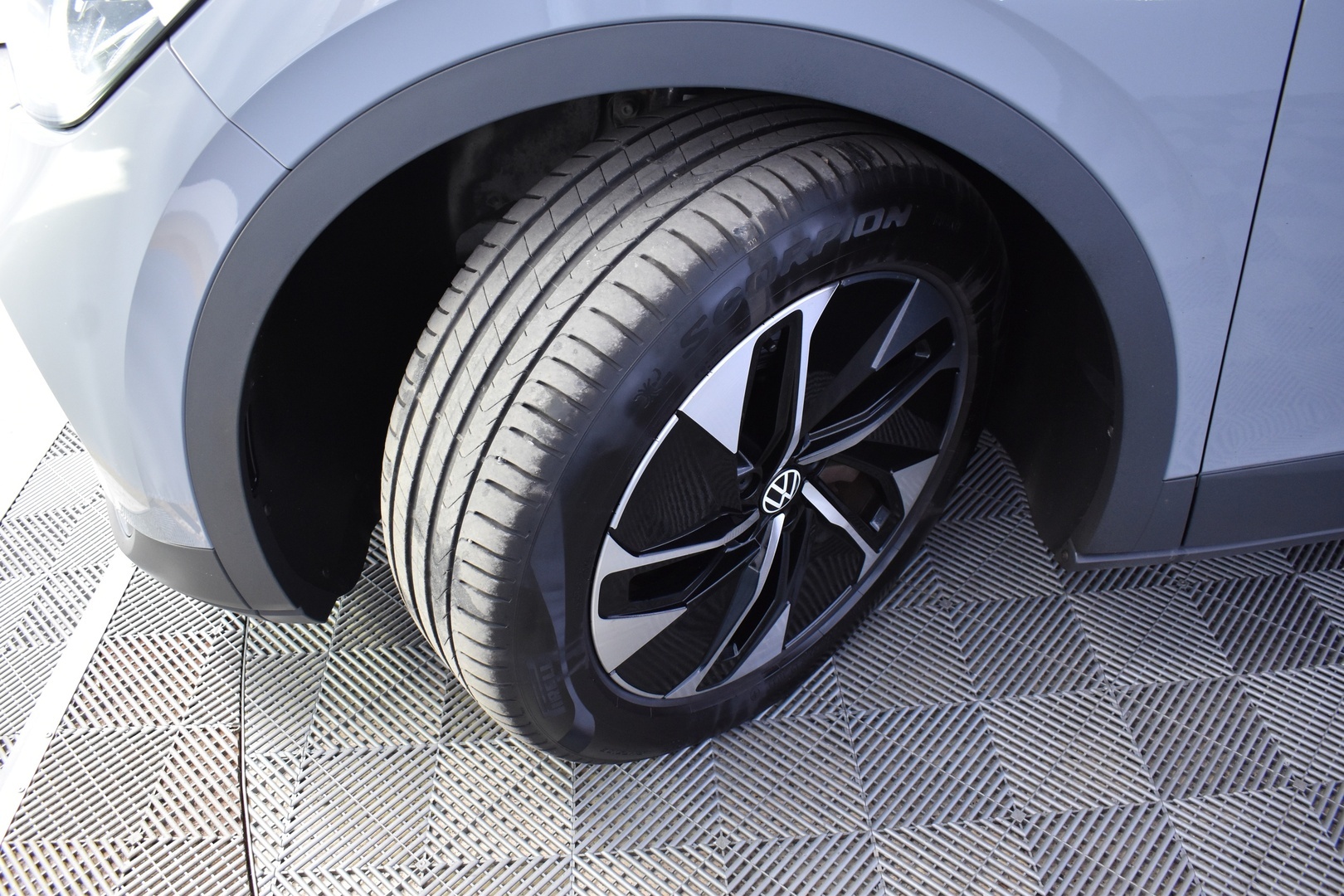 VOLKSWAGEN ID.4 2023