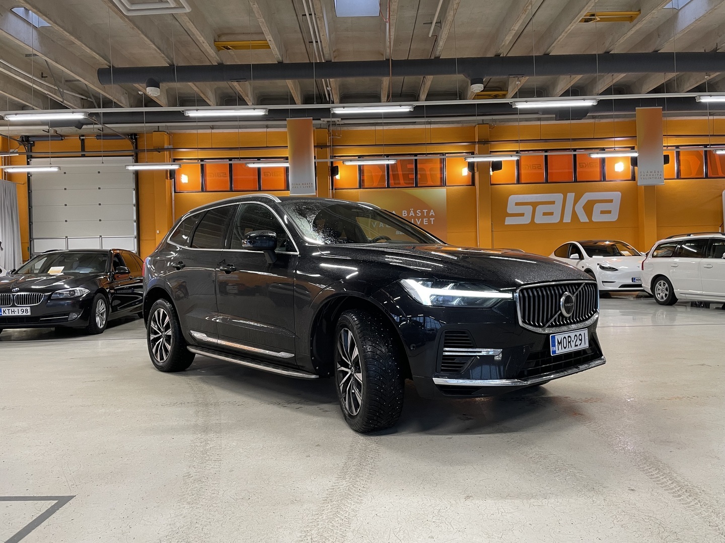 VOLVO XC60 2023
