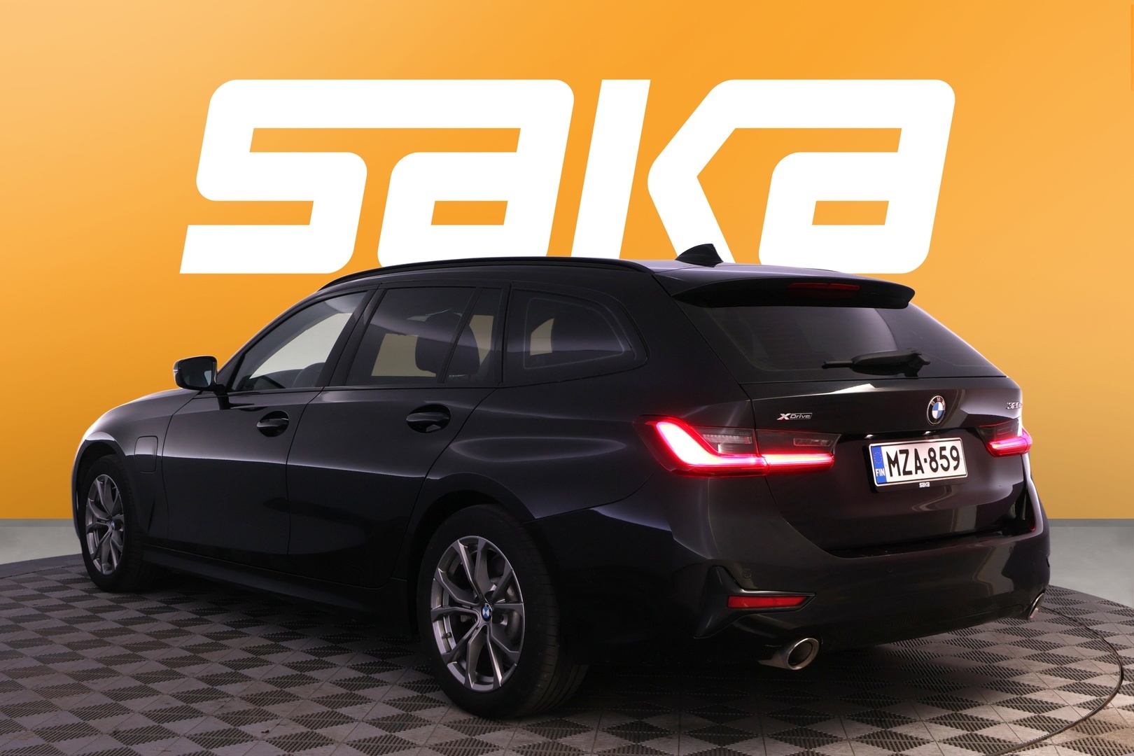 BMW 320 2021