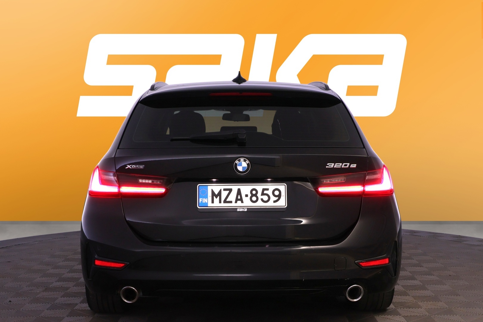 BMW 320 2021