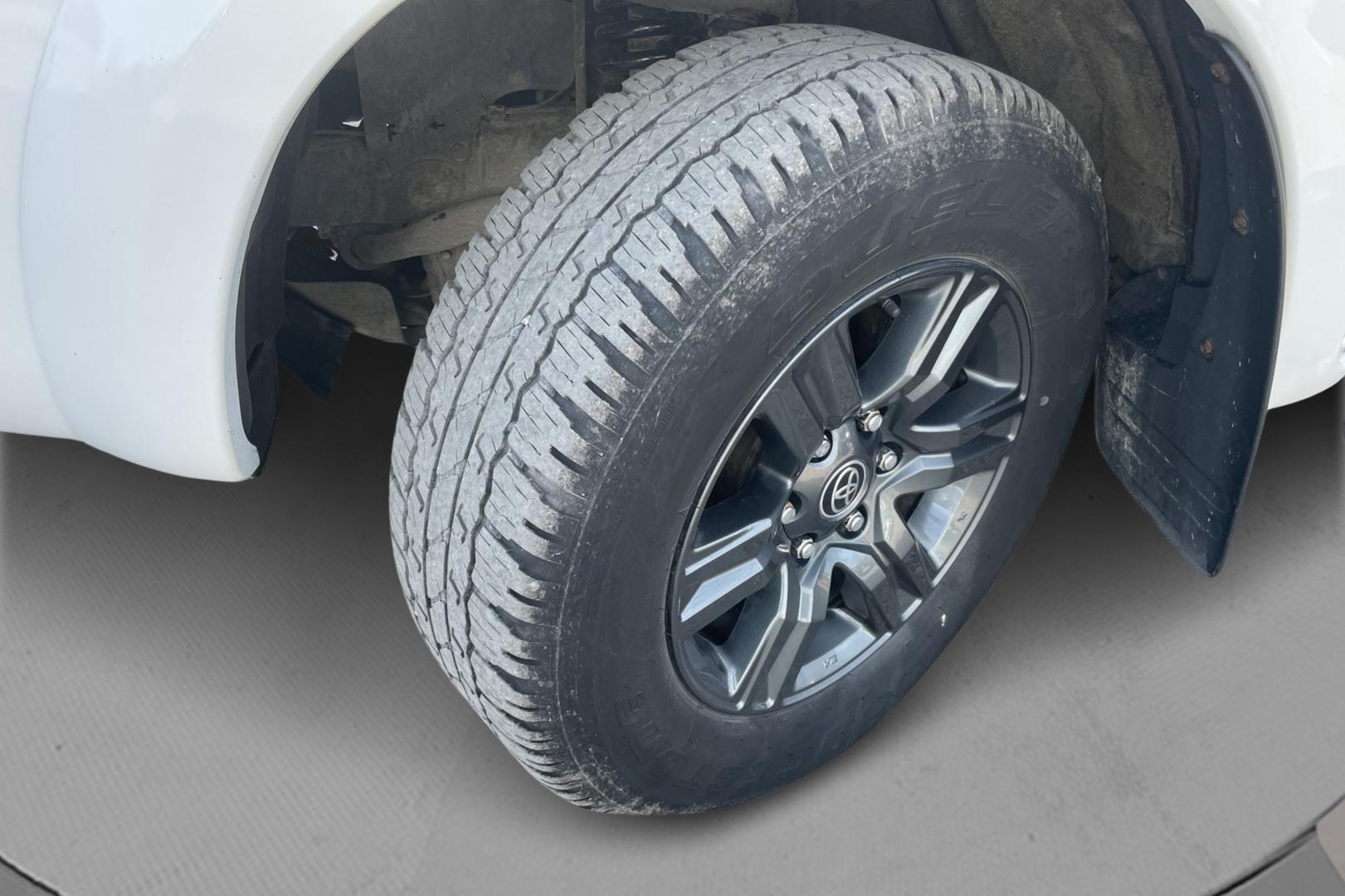 TOYOTA Hilux 2015