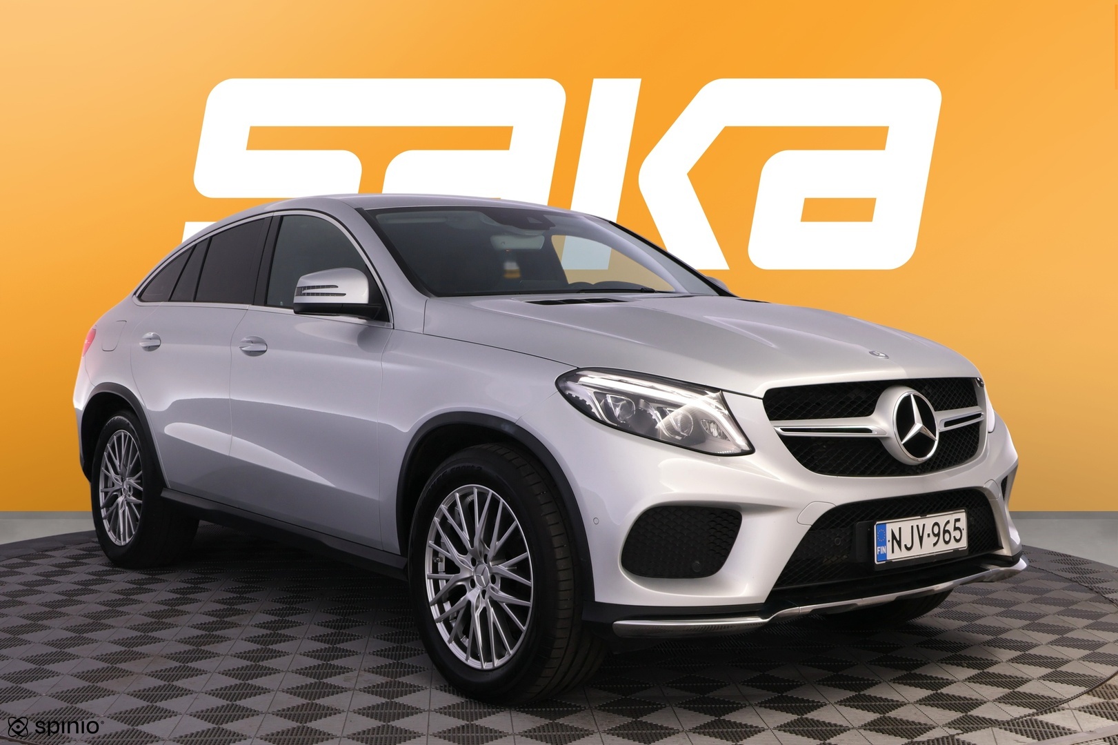 MERCEDES-BENZ GLE 2015