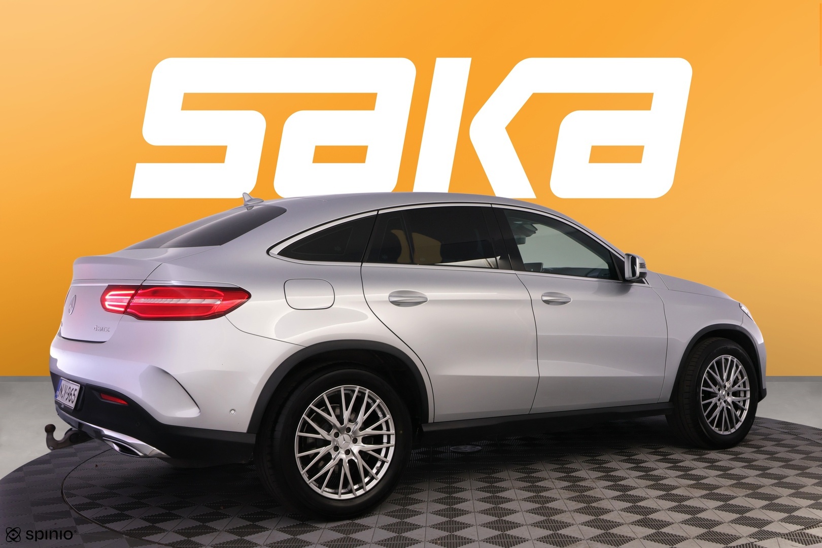 MERCEDES-BENZ GLE 2015