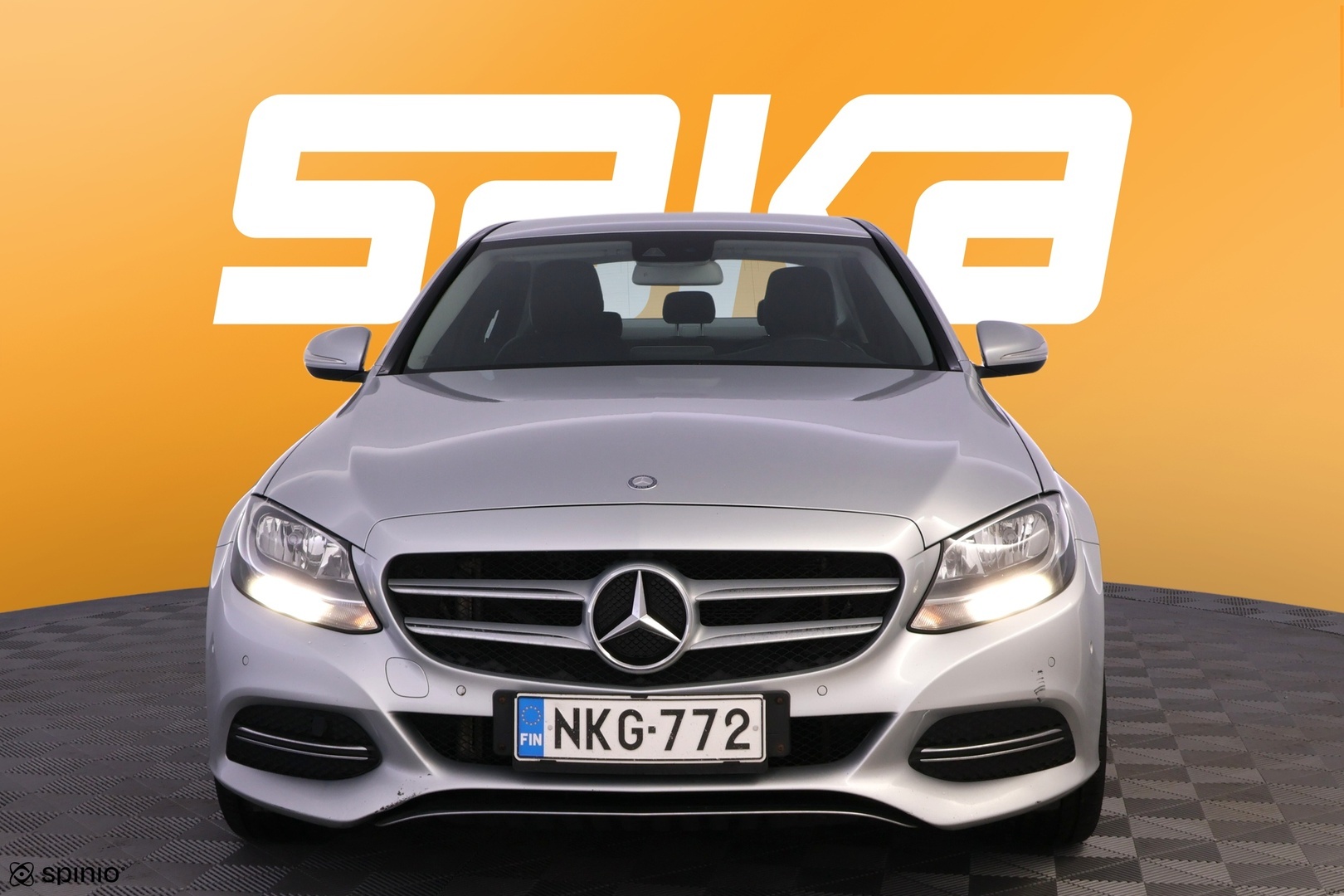 MERCEDES-BENZ C 2015