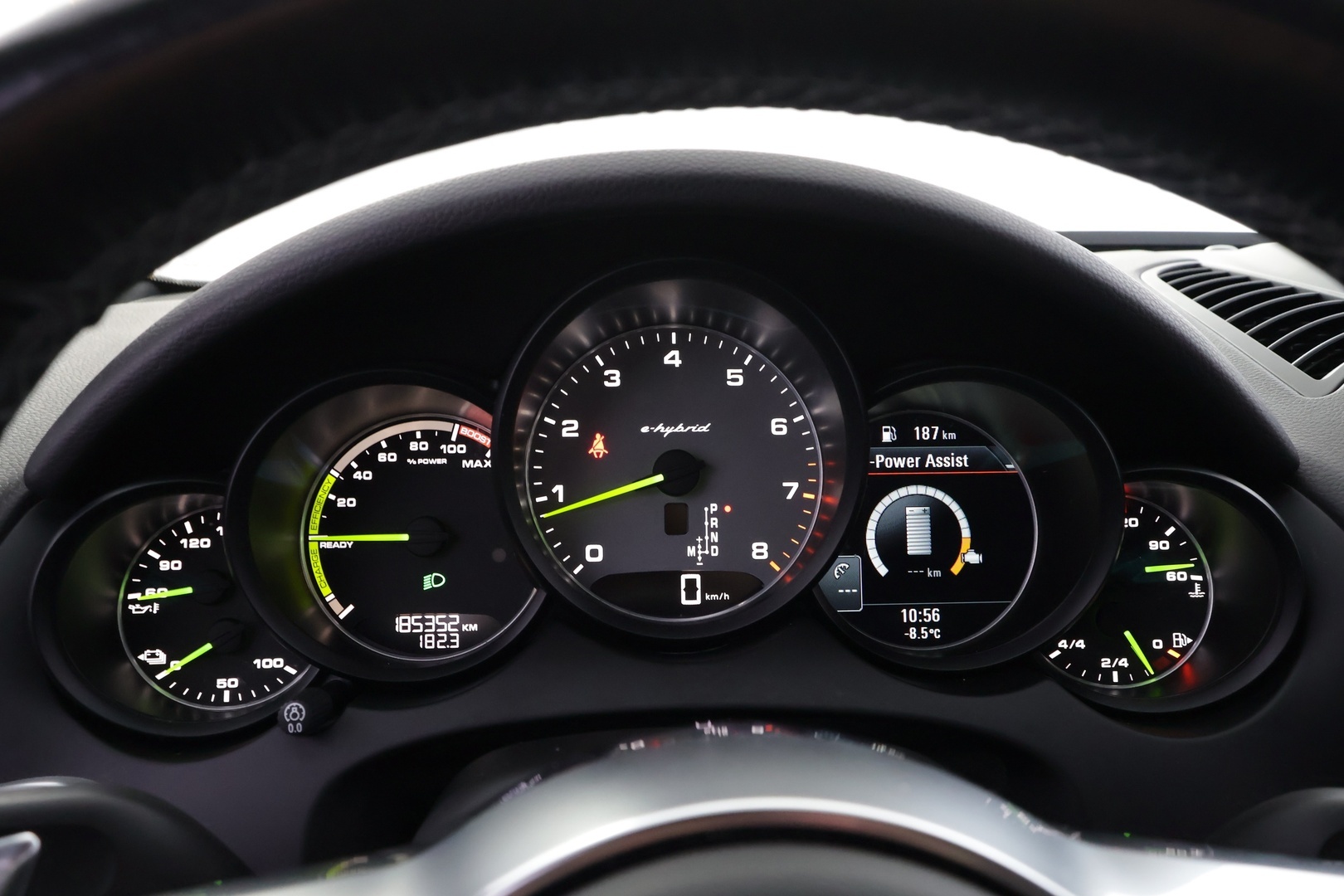 PORSCHE Cayenne 2017