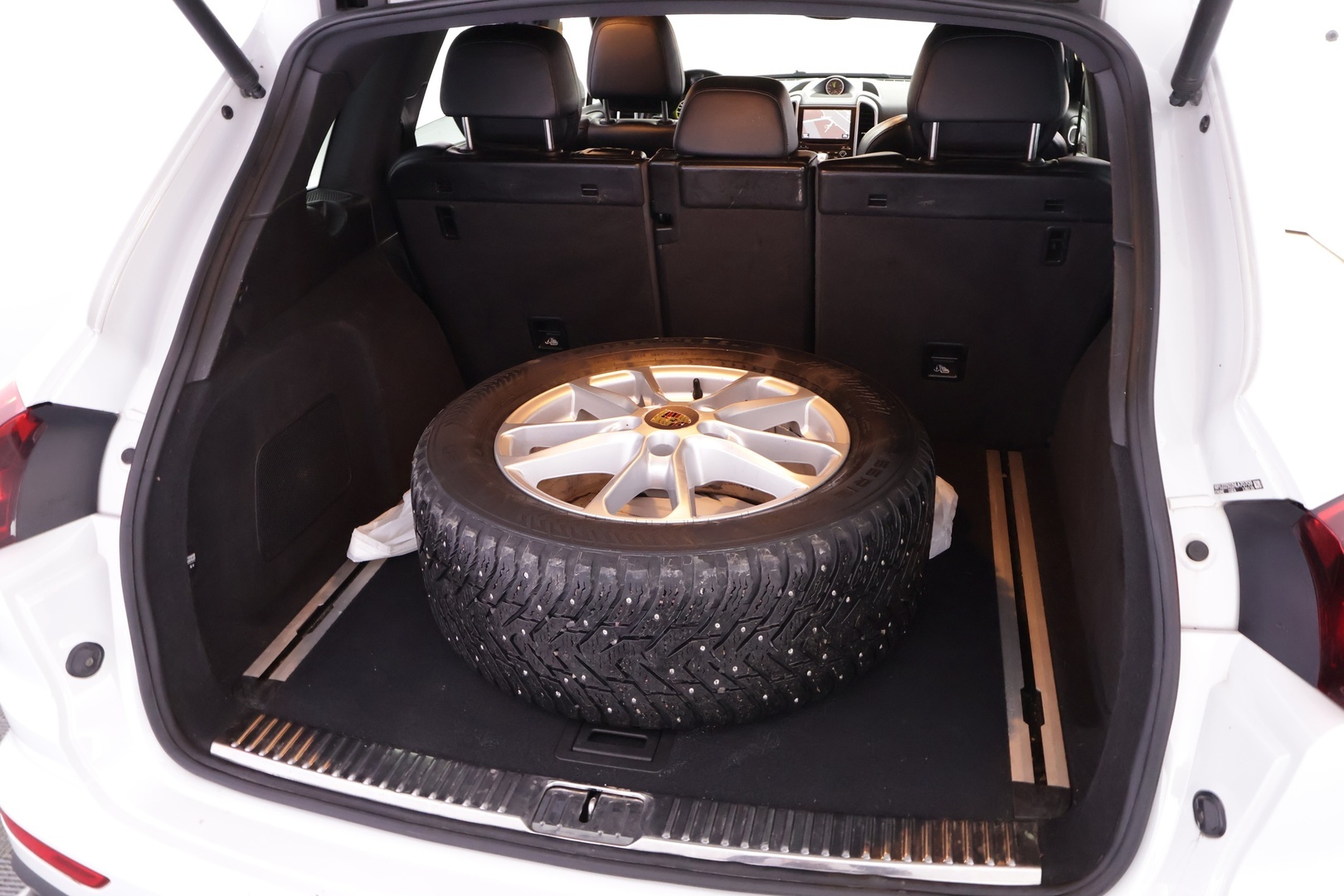 PORSCHE Cayenne 2017