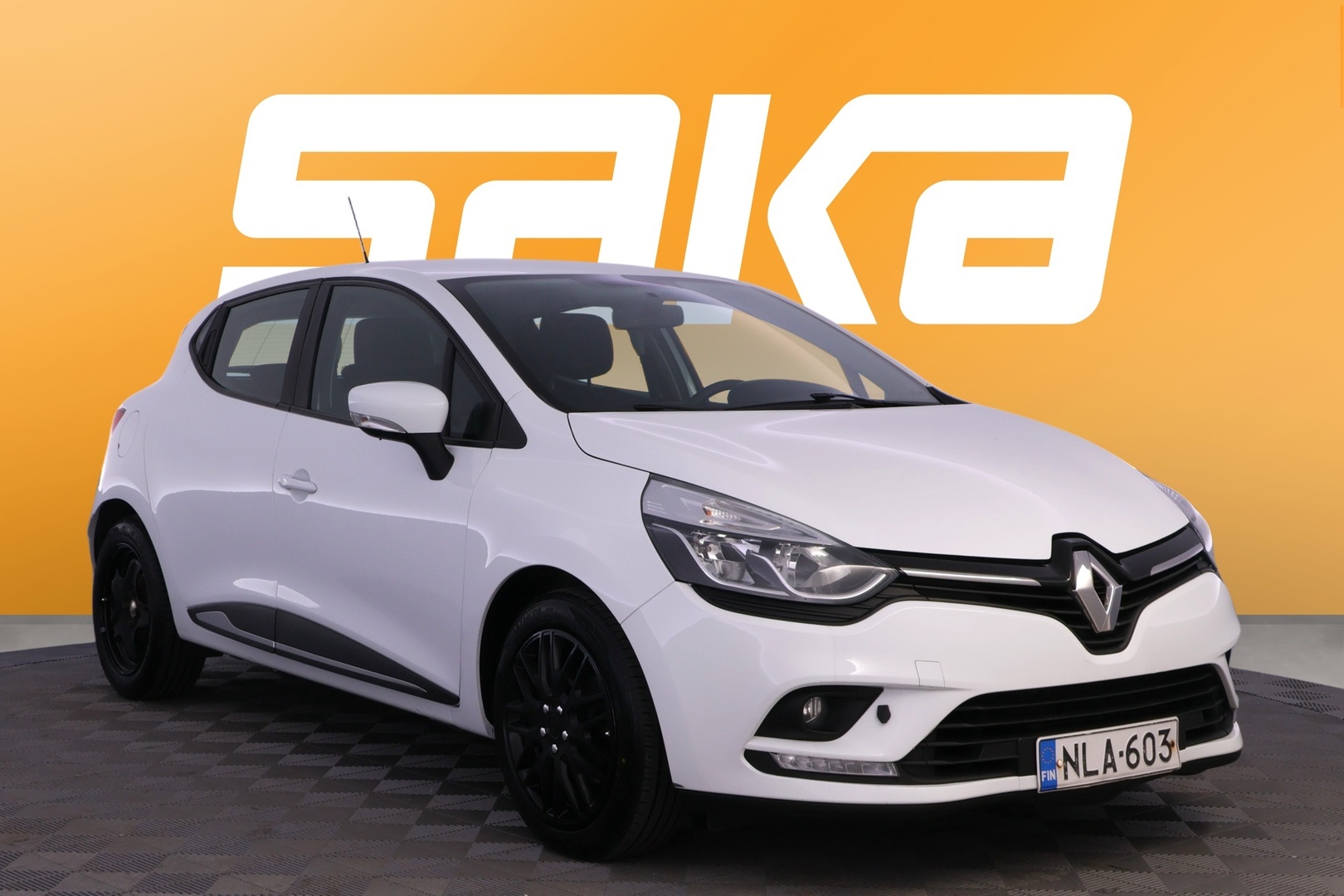 RENAULT Clio 2018