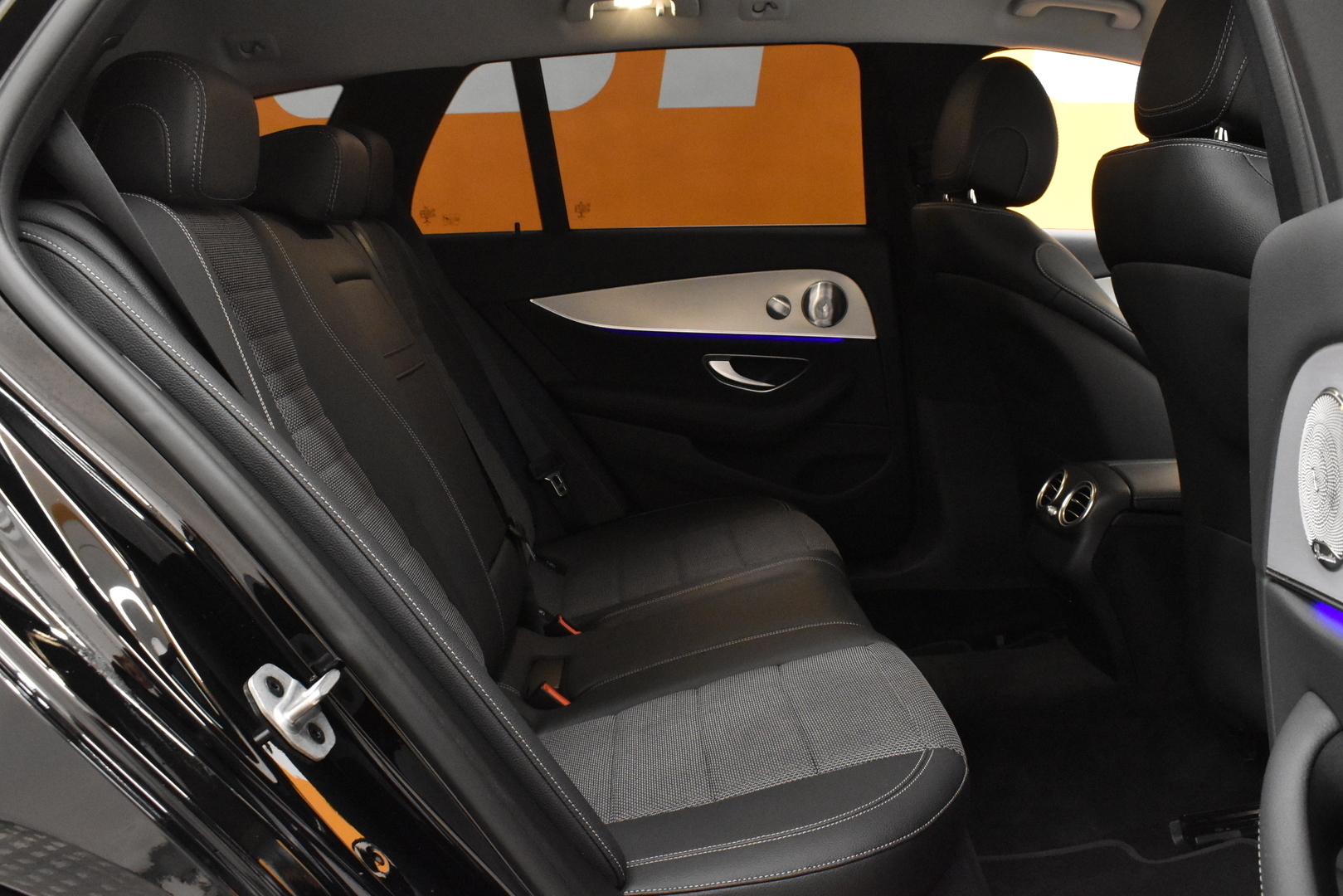 MERCEDES-BENZ E 2021