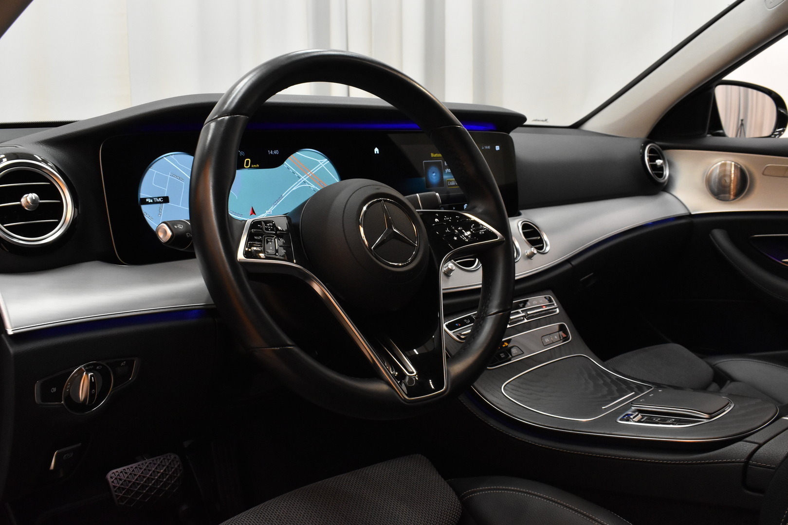 MERCEDES-BENZ E 2021