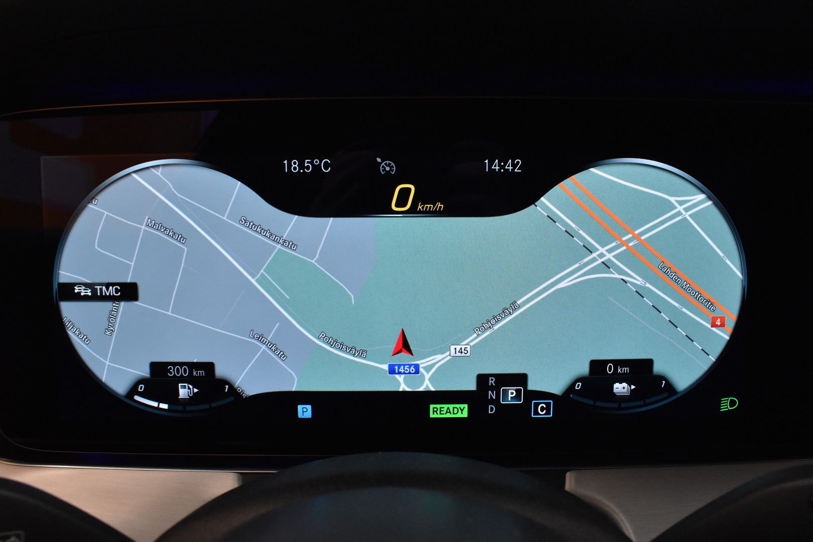 MERCEDES-BENZ E 2021