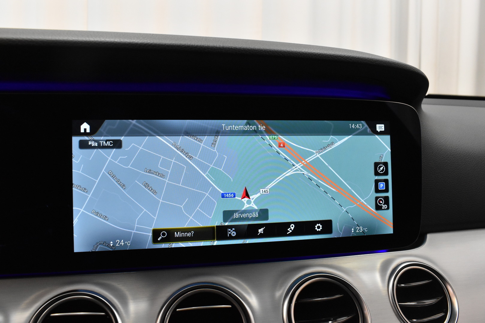 MERCEDES-BENZ E 2021