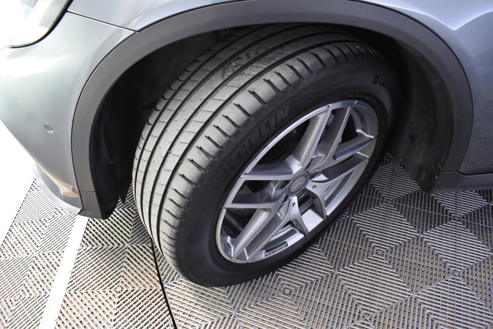 MERCEDES-BENZ GLC 2016