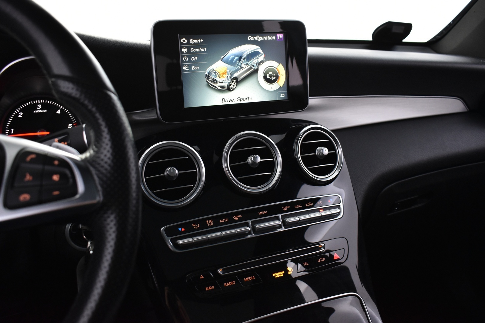 MERCEDES-BENZ GLC 2016