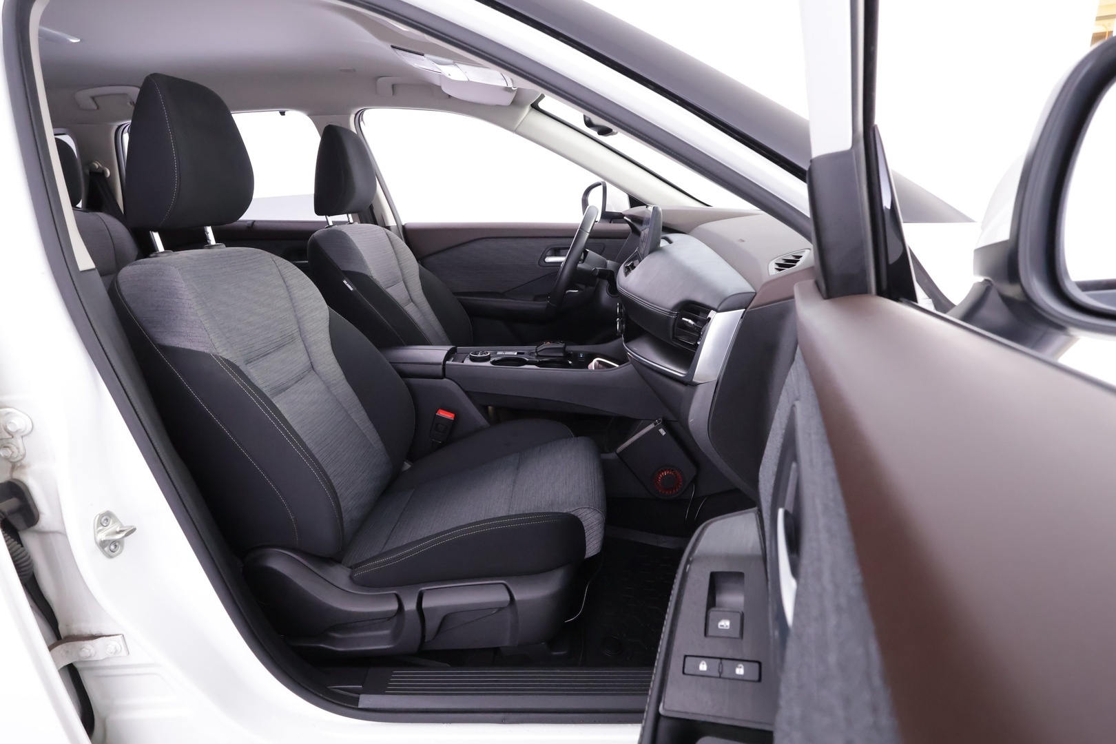 NISSAN X-Trail 2024