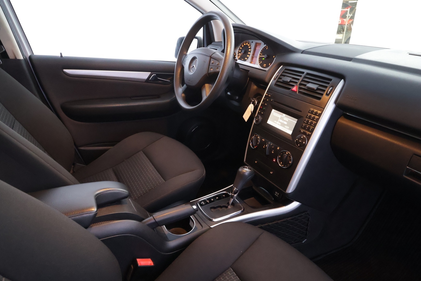 MERCEDES-BENZ B 2008