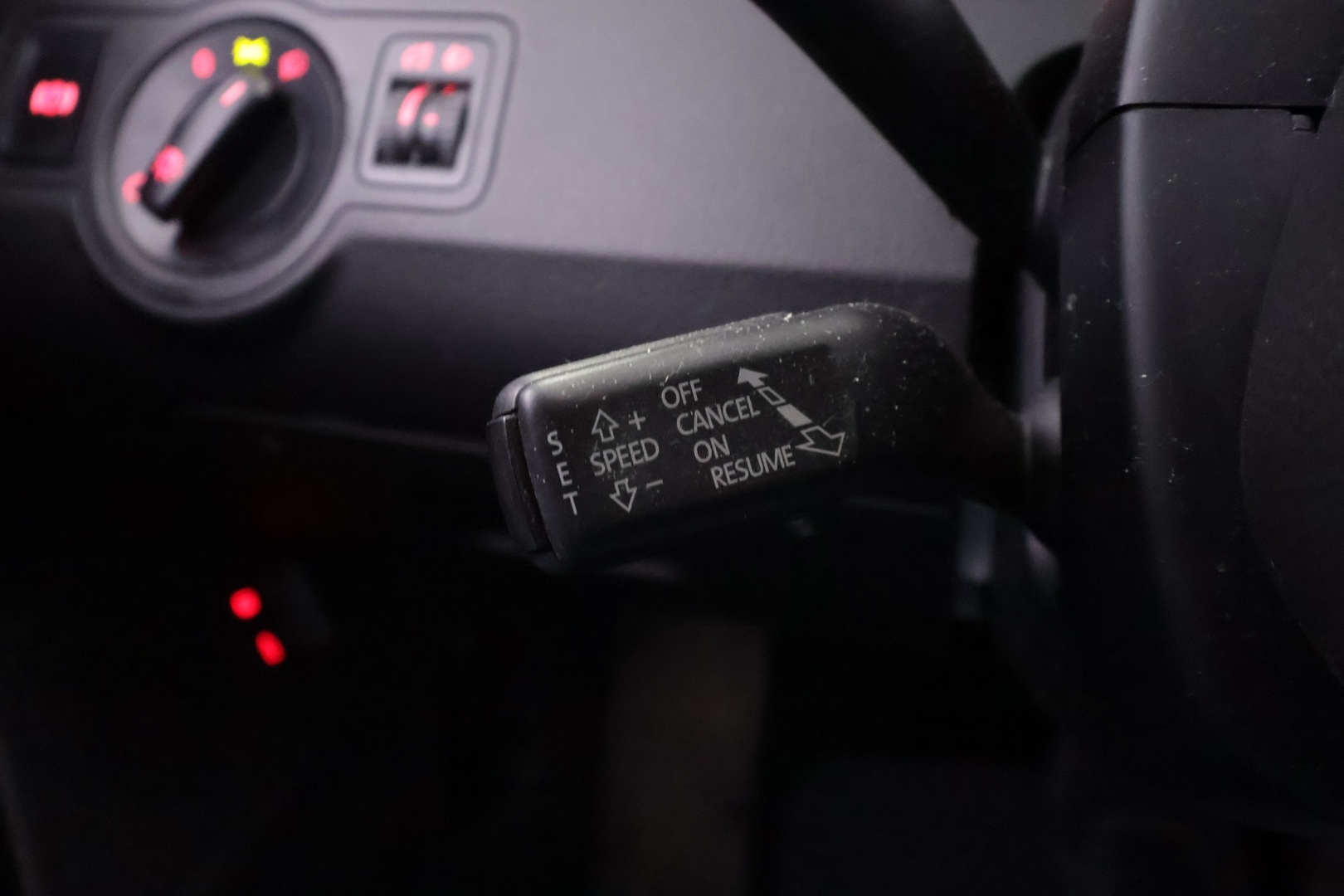 VOLKSWAGEN Passat 2010