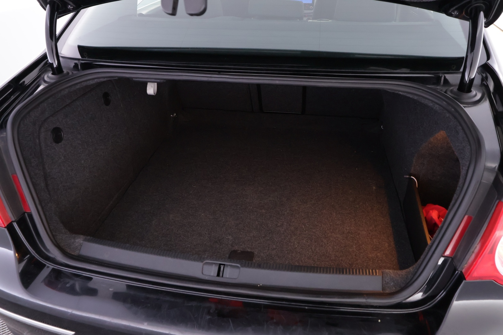 VOLKSWAGEN Passat 2010