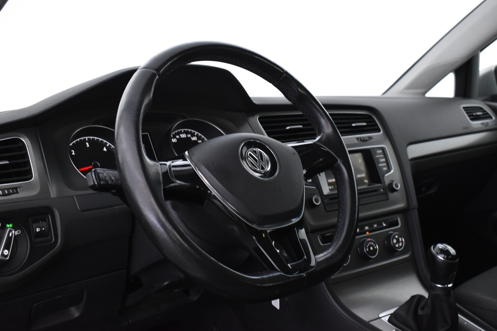 VOLKSWAGEN Golf 2014